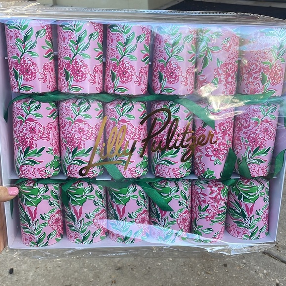 Lilly Pulitzer gwp party popper NWT - Picture 2 of 3